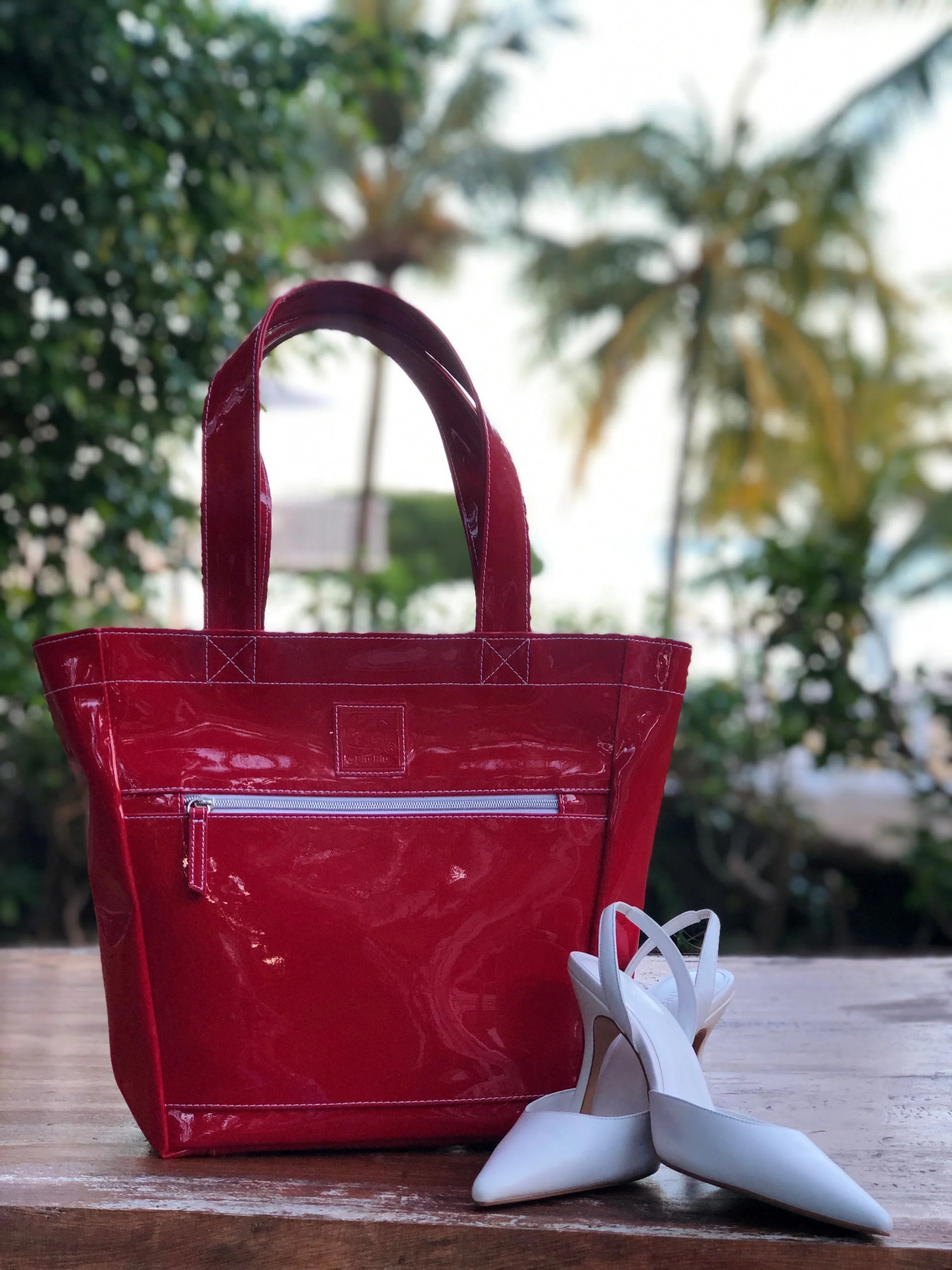 Unlocking Elegance: The Timelessness of Red Bird Bags